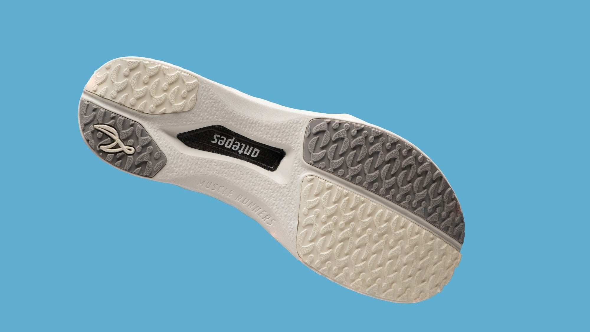 antepes muscle runners Light Spectrum White outsole bottom