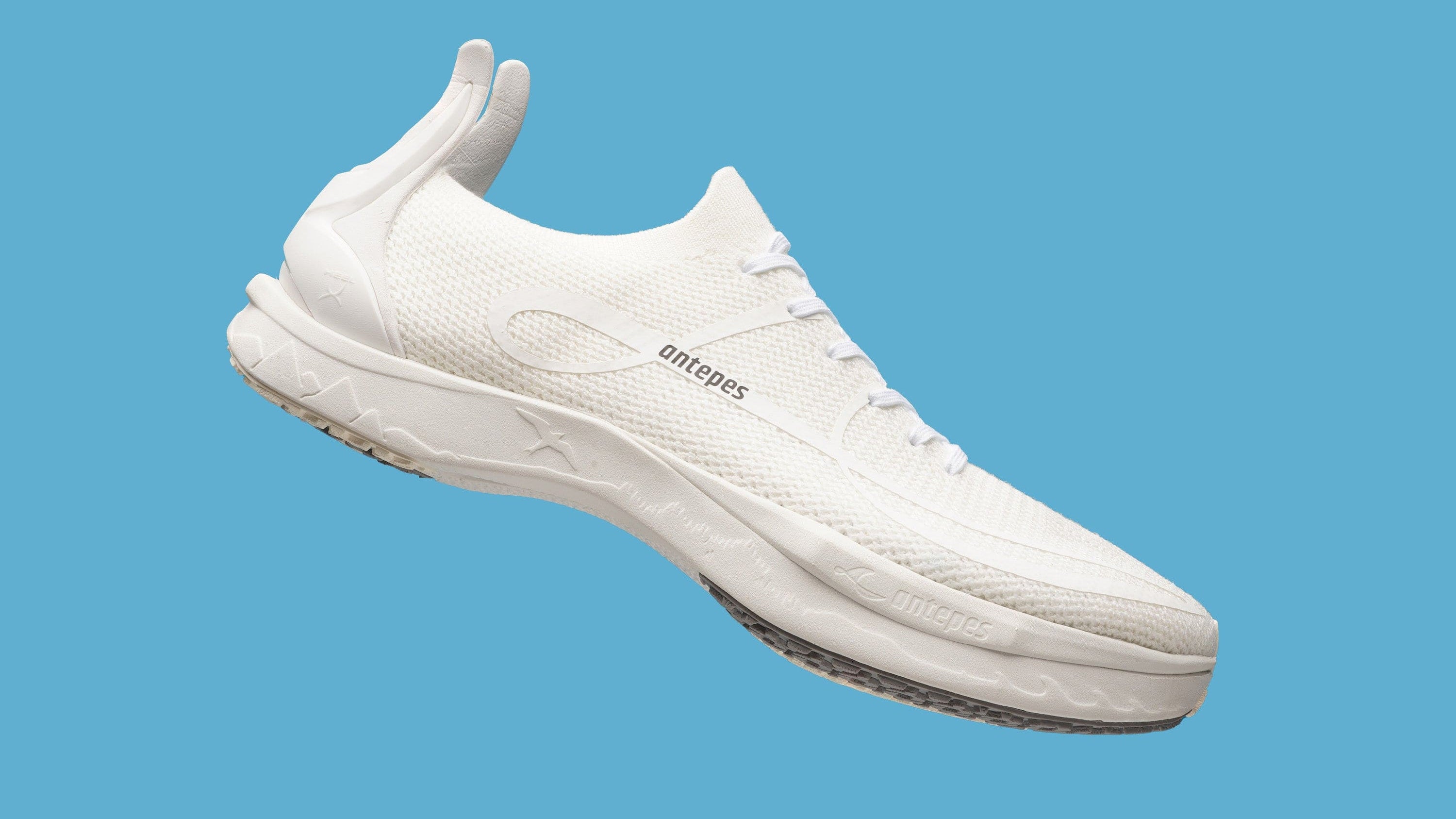 antepes muscle runners Light Spectrum White medial outside view