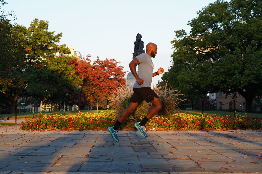 Muscle Running in Washington Circle in DC. Injury Prevention.